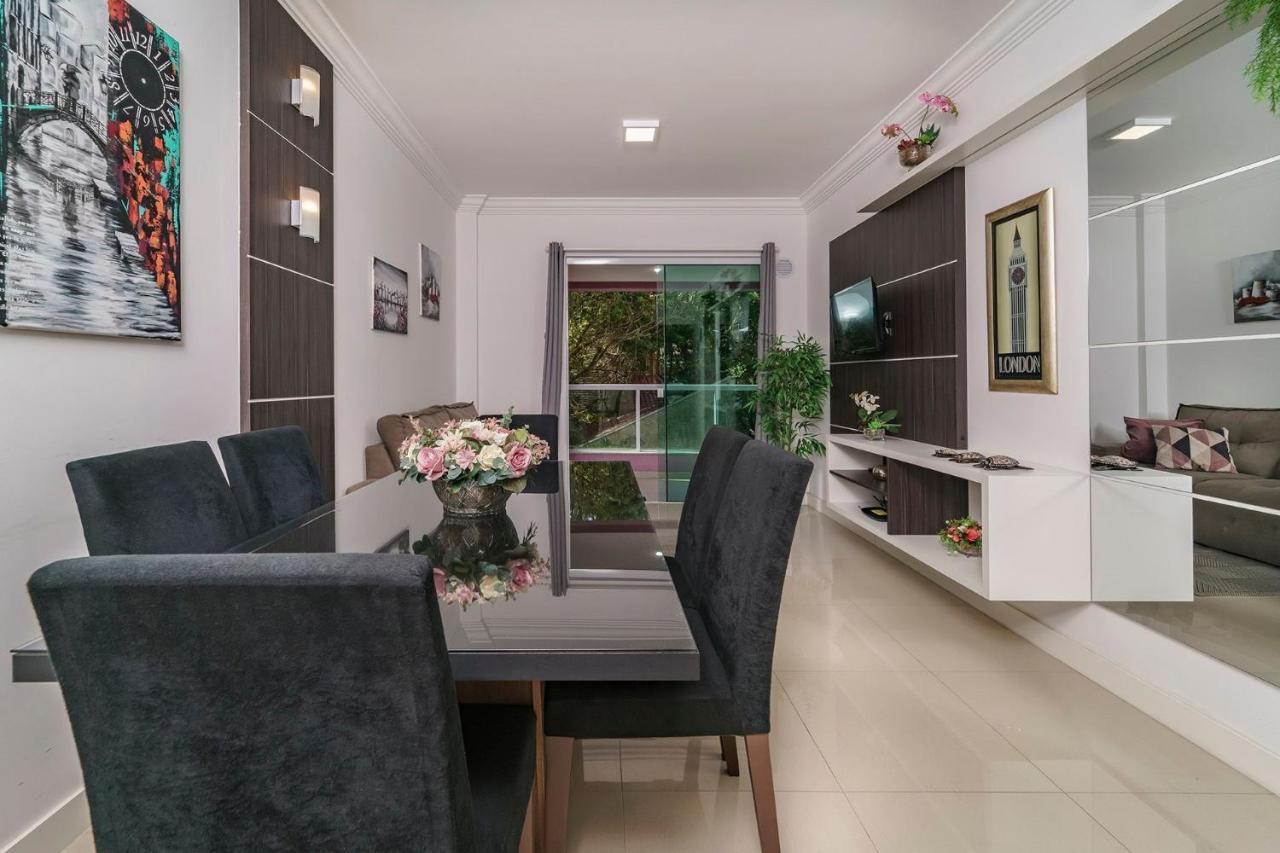 Aluguel Apartamento 2 Quartos Com Piscina ボンビーニャス エクステリア 写真