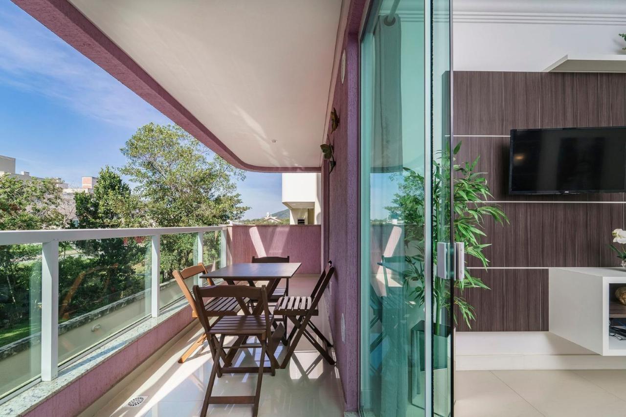 Aluguel Apartamento 2 Quartos Com Piscina ボンビーニャス エクステリア 写真