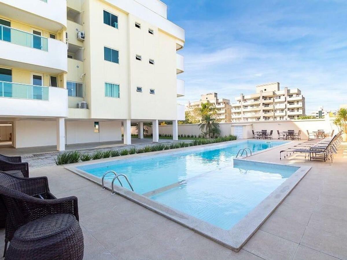 Aluguel Apartamento 2 Quartos Com Piscina ボンビーニャス エクステリア 写真